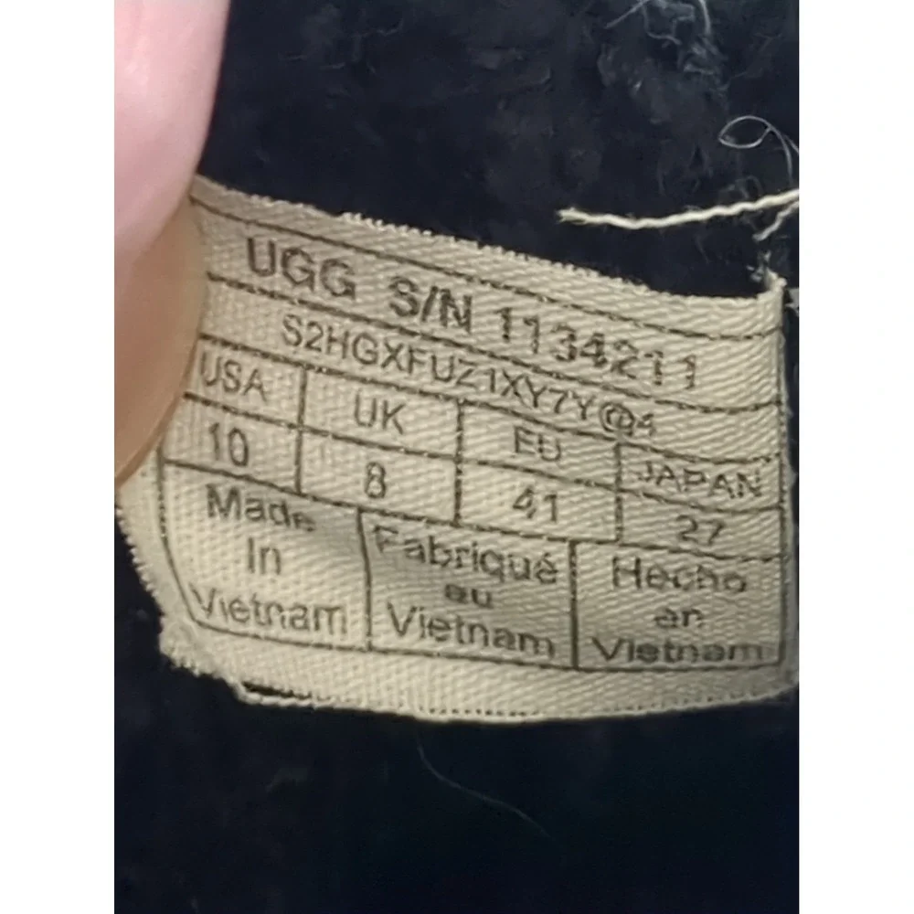 UGG kept finding